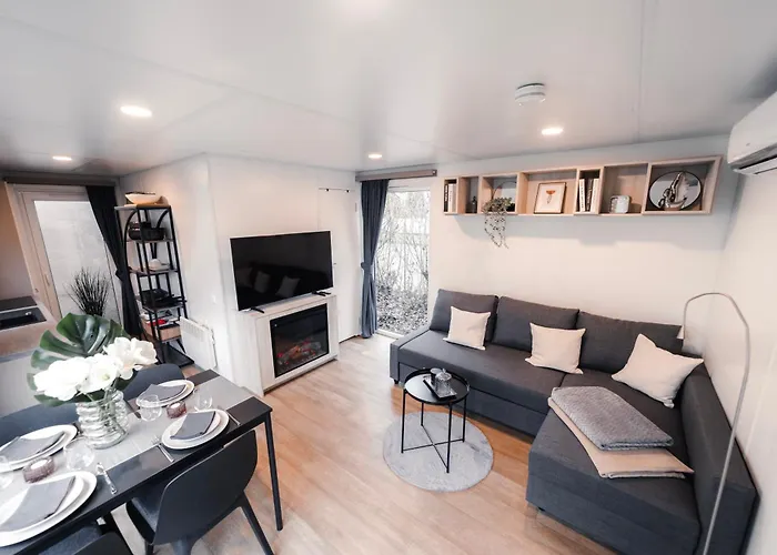 Tiny House Mit Terrasse Und Garten In Altstadtnaehe Inkl Parkplatz